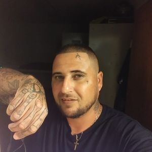 Meet your Posher, Dee